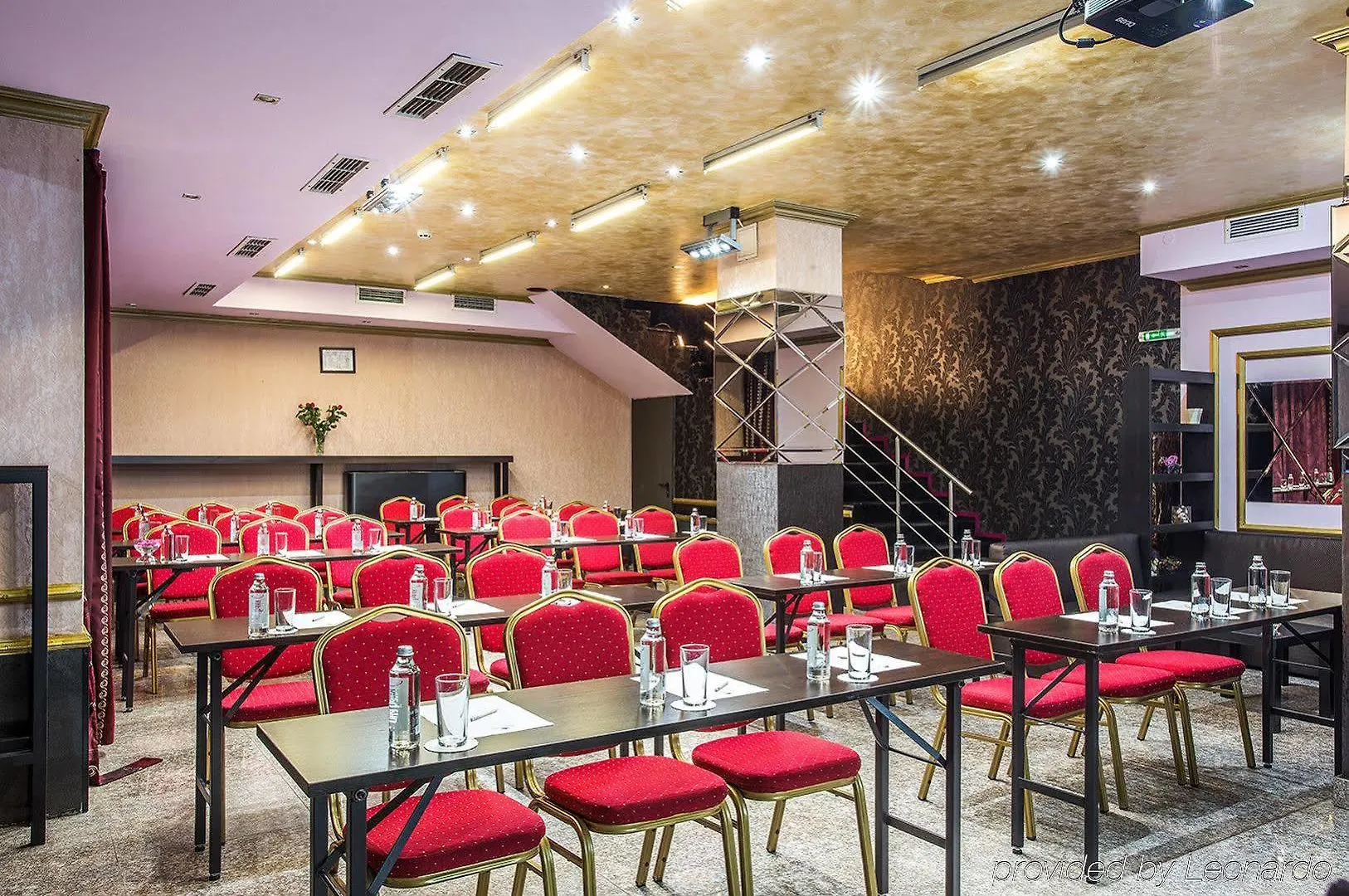 Art Plaza Hotel Sofia 4*,